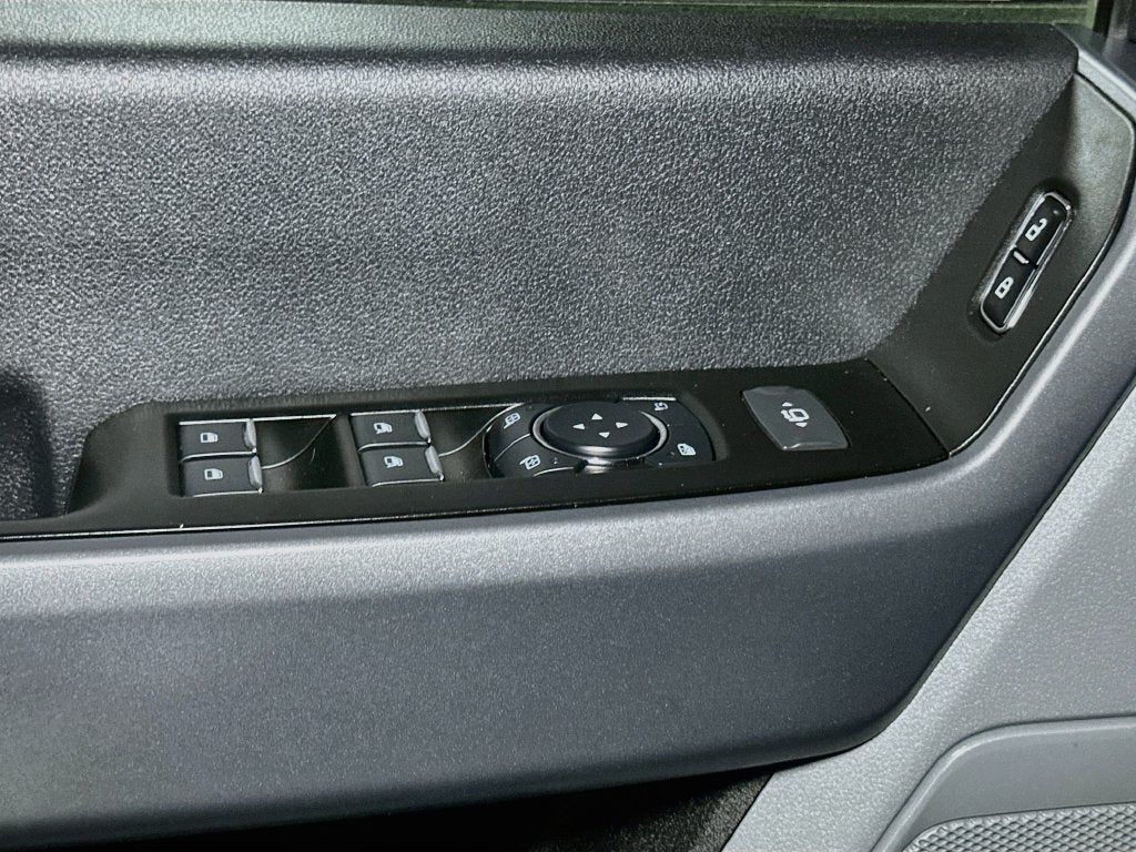 2023 Ford F-450SD XLT DRW