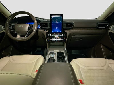 2022 Ford Explorer Platinum