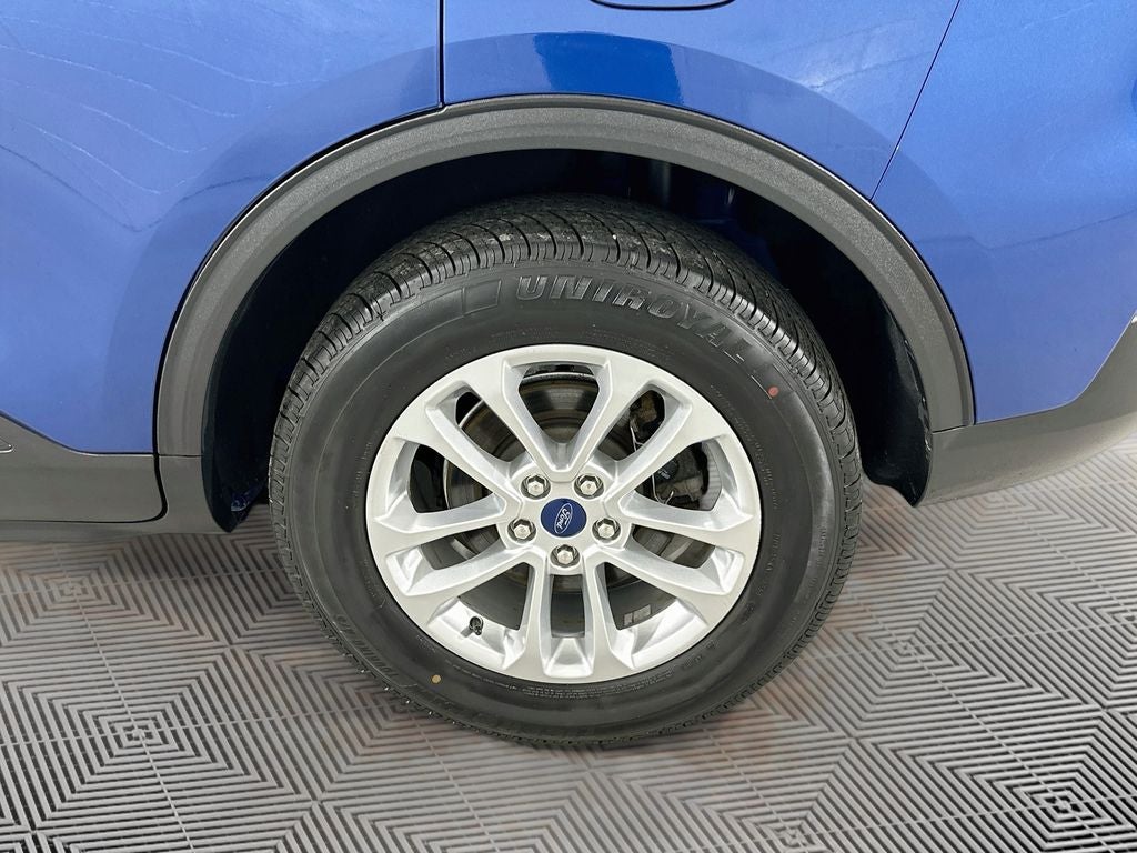 2022 Ford Escape Hybrid SE