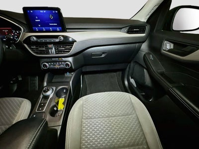2022 Ford Escape Hybrid SE