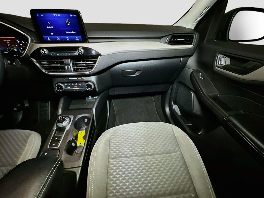 2022 Ford Escape Hybrid SE
