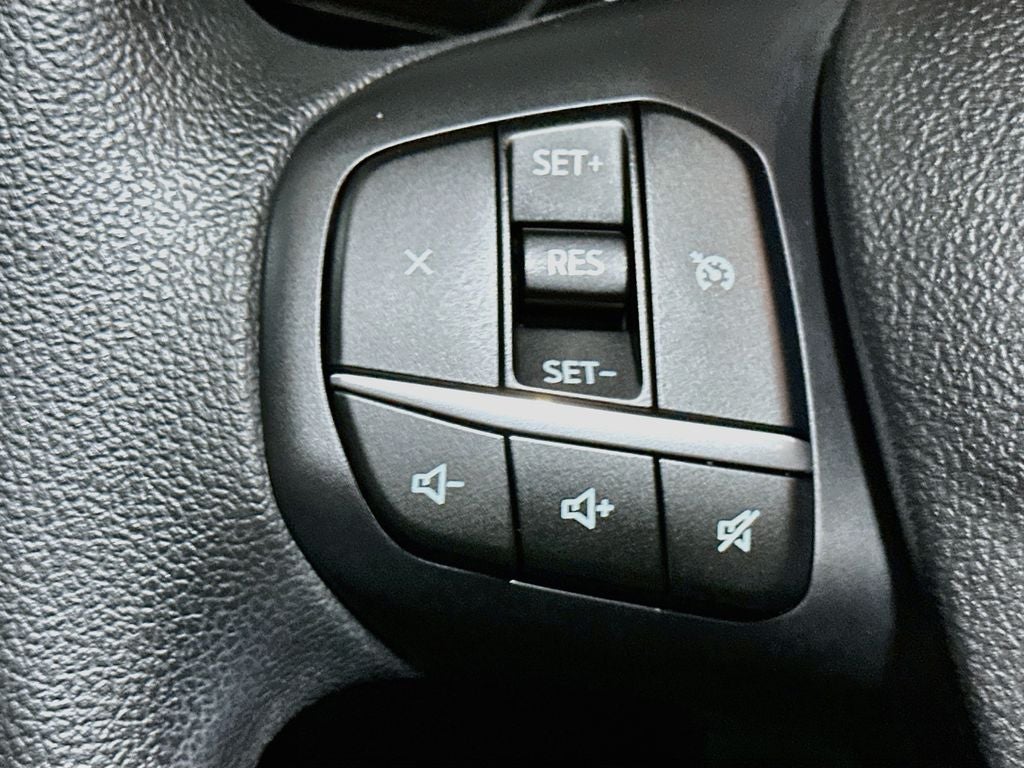 2022 Ford Escape Hybrid SE