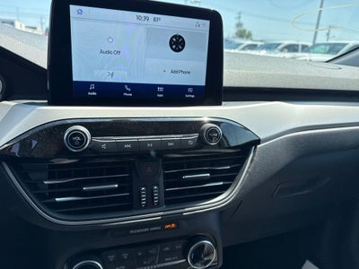 2022 Ford Escape Hybrid SE