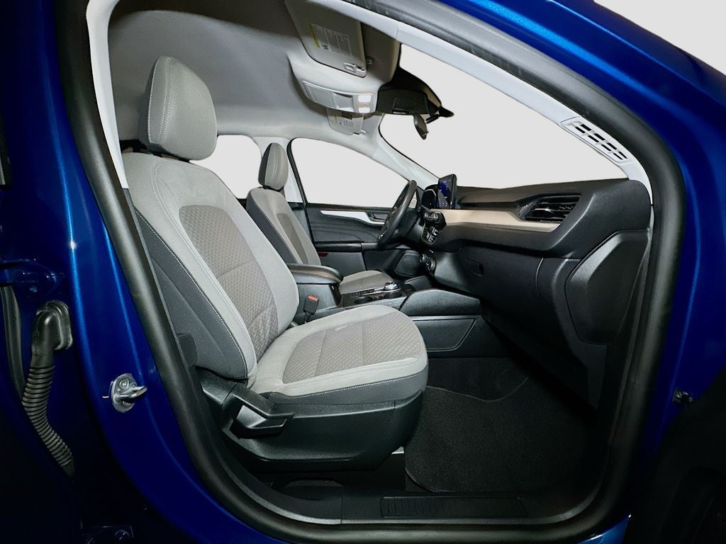 2022 Ford Escape Hybrid SE