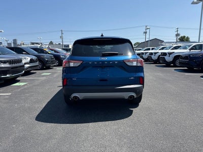 2022 Ford Escape Hybrid SE