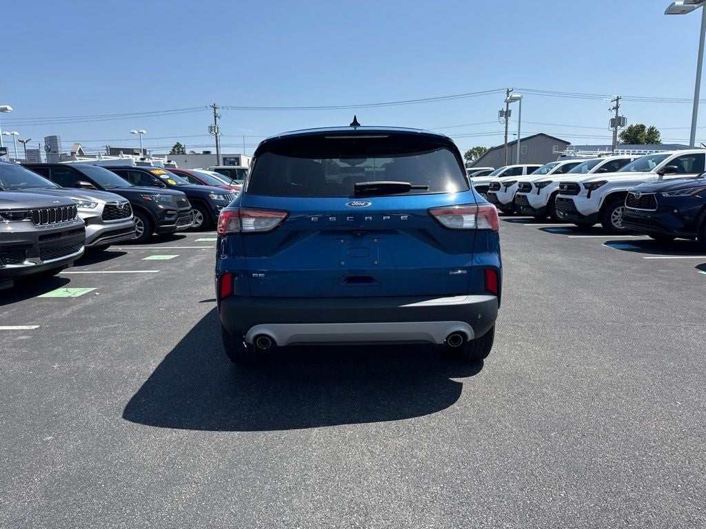 2022 Ford Escape Hybrid SE