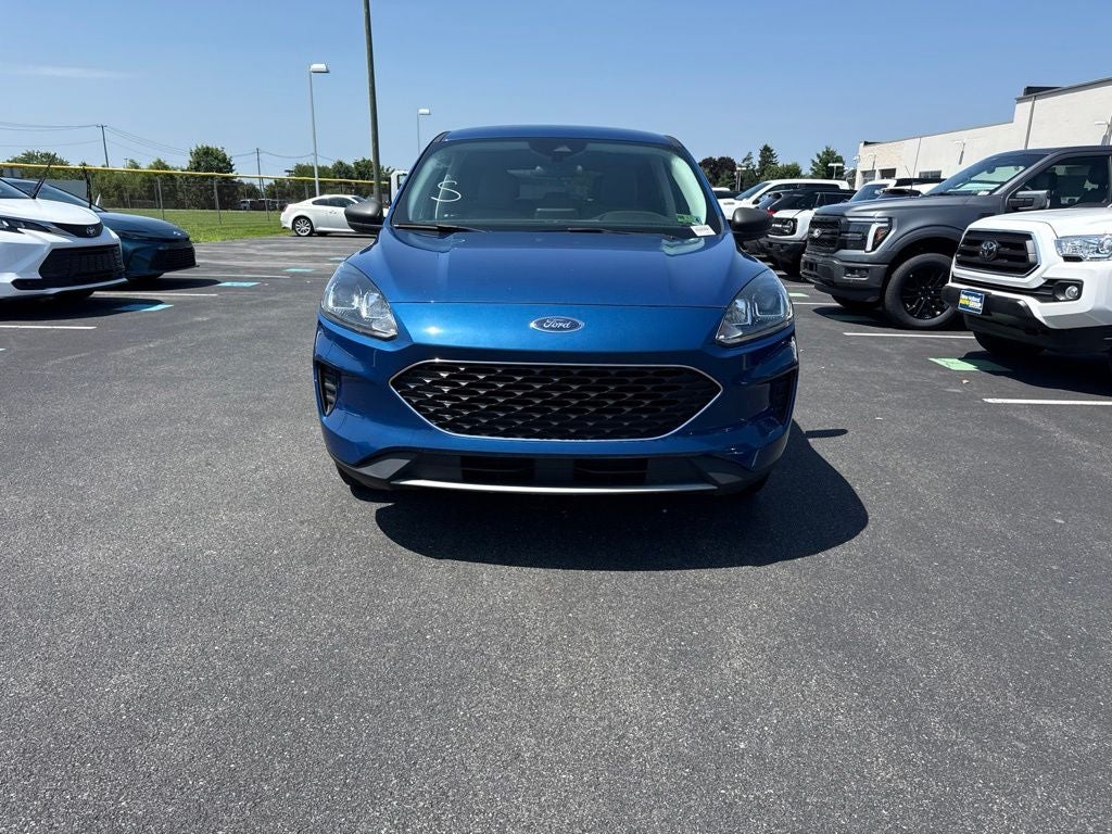 2022 Ford Escape Hybrid SE