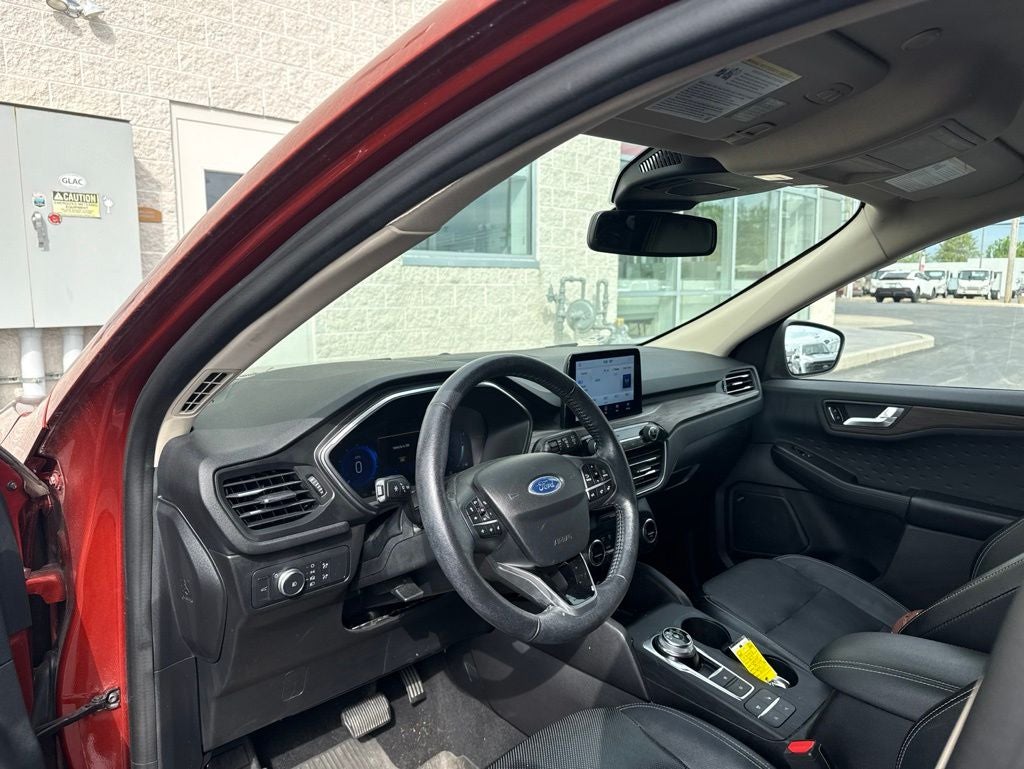 2020 Ford Escape Titanium