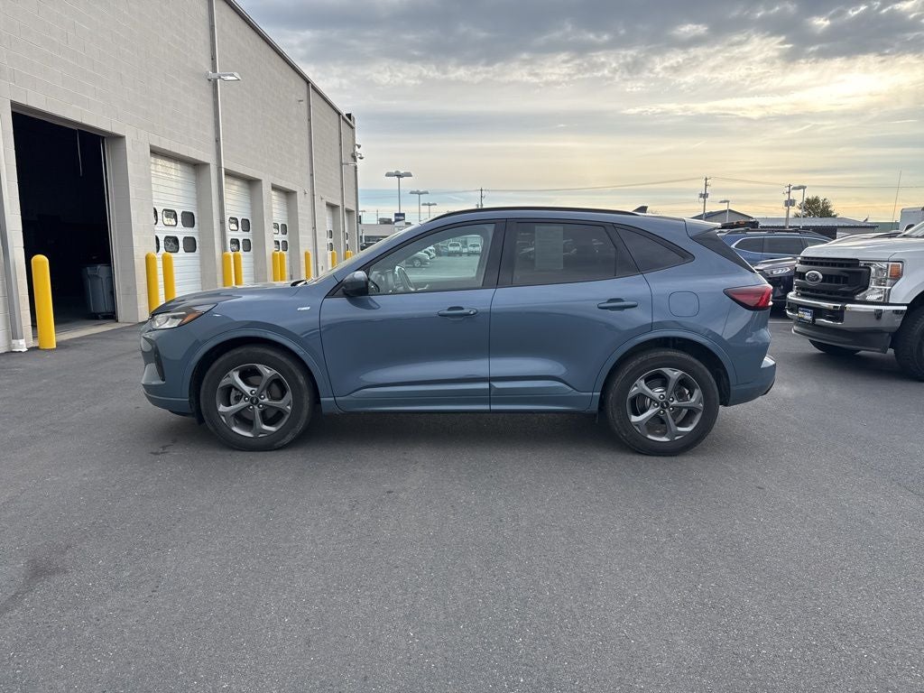 2023 Ford Escape ST-Line Select