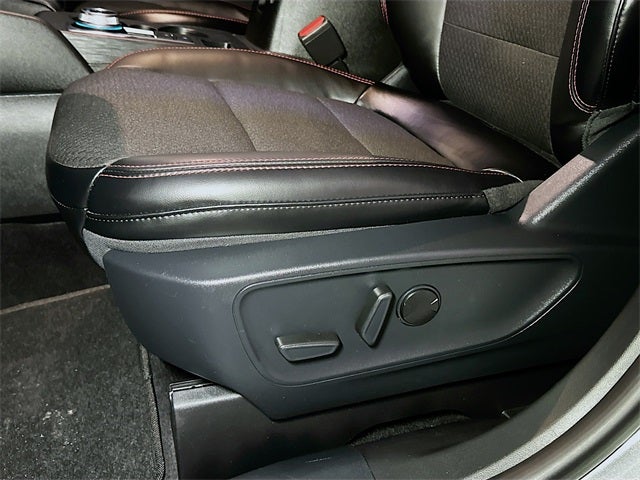 2024 Ford Escape Hybrid ST-Line Select