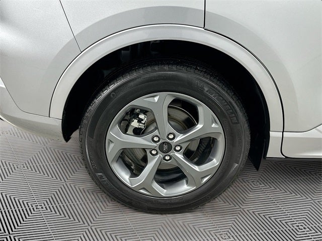 2024 Ford Escape Hybrid ST-Line Select
