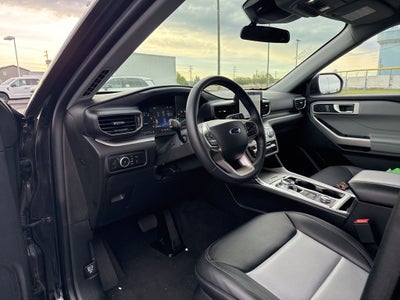 2024 Ford Explorer XLT