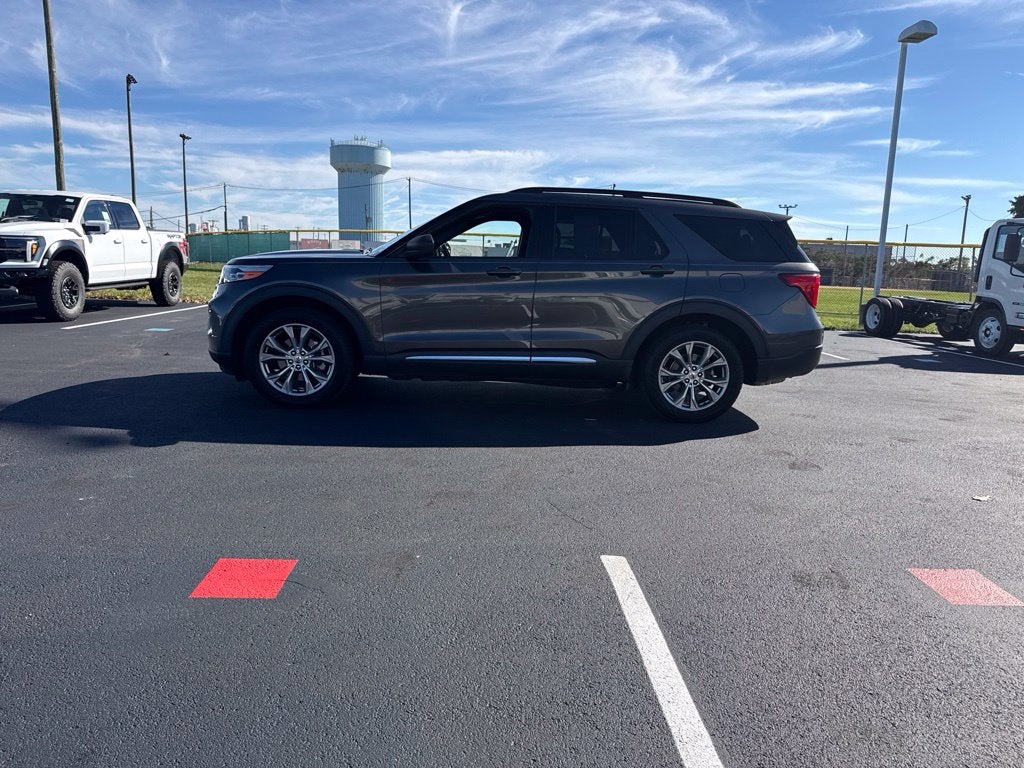 2020 Ford Explorer XLT