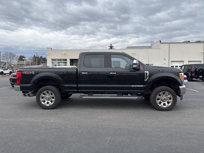 2017 Ford F-250SD Lariat
