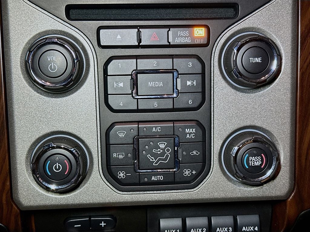 2016 Ford F-250SD Lariat