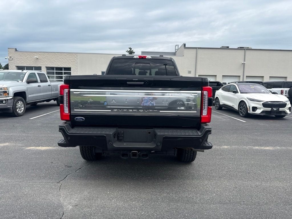 2023 Ford F-350SD Platinum