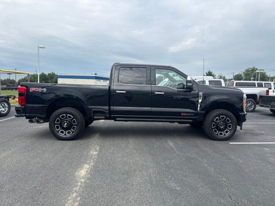 2023 Ford F-350SD Platinum