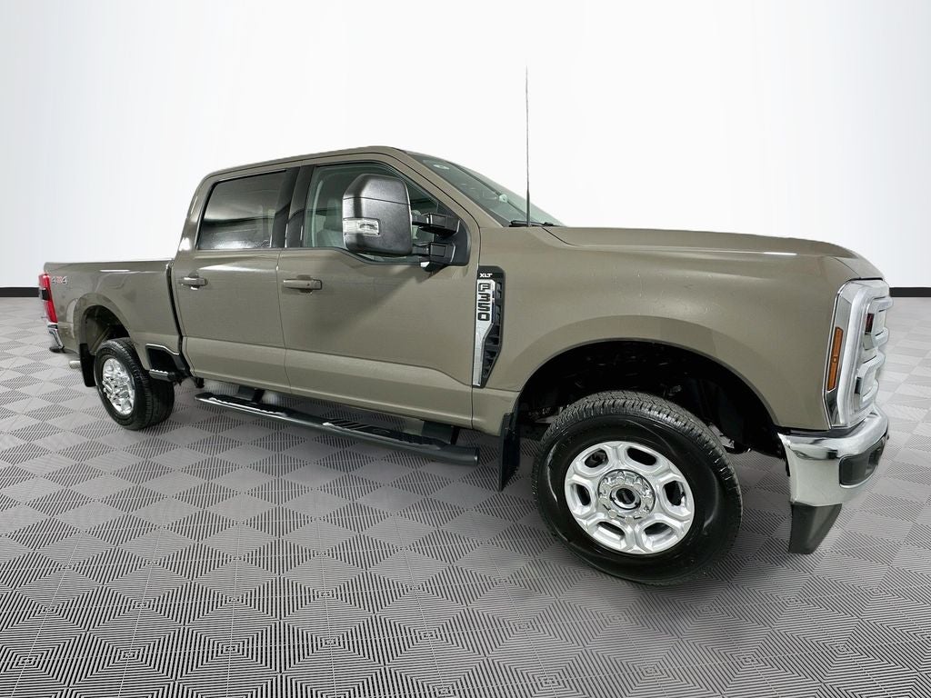 2026 Ford F-350SD XLT