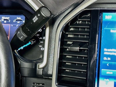 2022 Ford F-350SD Lariat