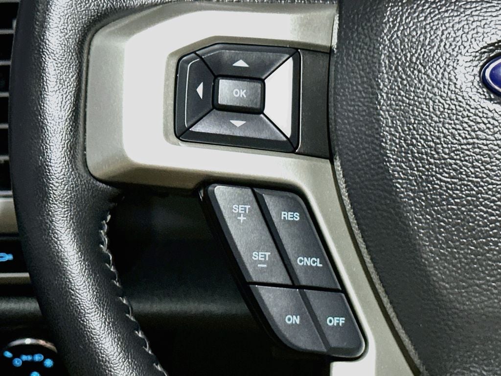 2022 Ford F-350SD Lariat