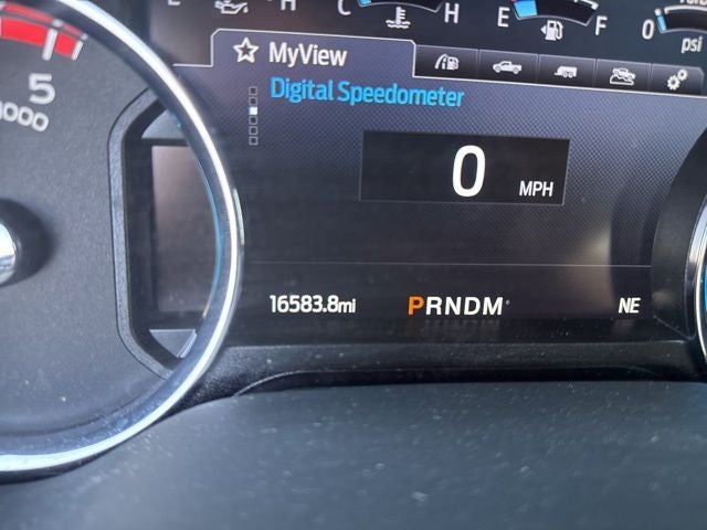 2022 Ford F-350SD Lariat