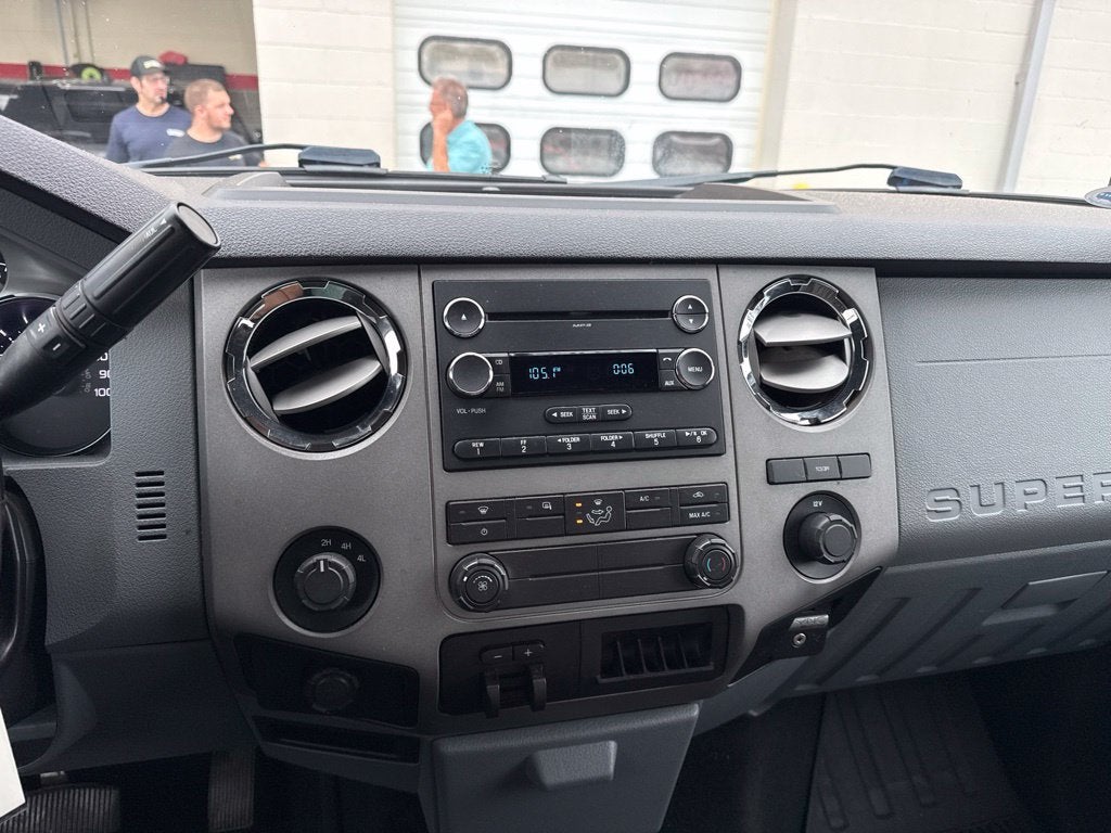 2012 Ford F-350SD XLT