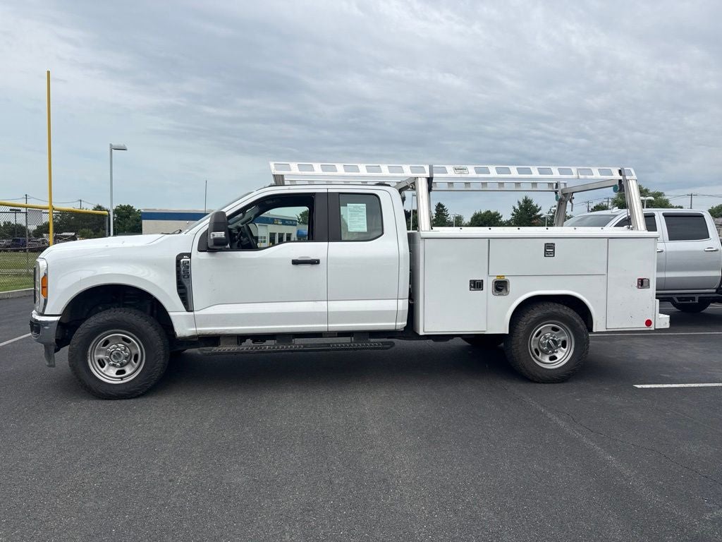 2023 Ford F-350SD XL