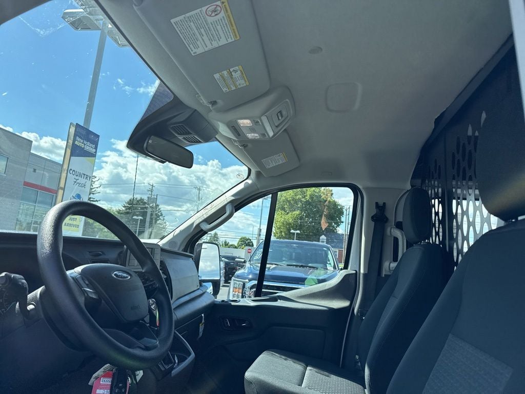 2025 Ford Transit-250 Base