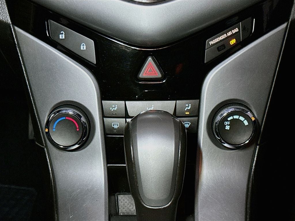 2011 Chevrolet Cruze 1LT