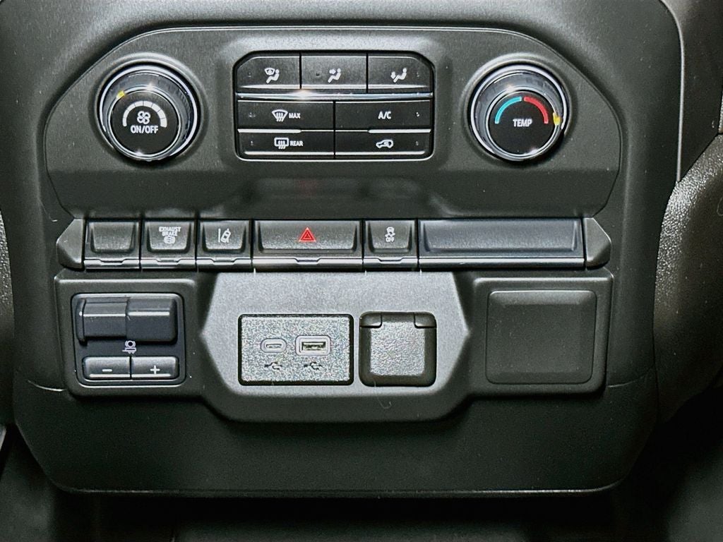 2025 Chevrolet Silverado 3500HD Work Truck