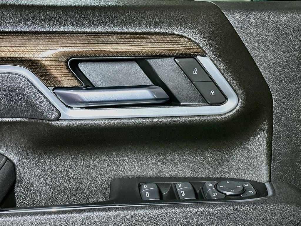 2025 Chevrolet Silverado 3500HD LT