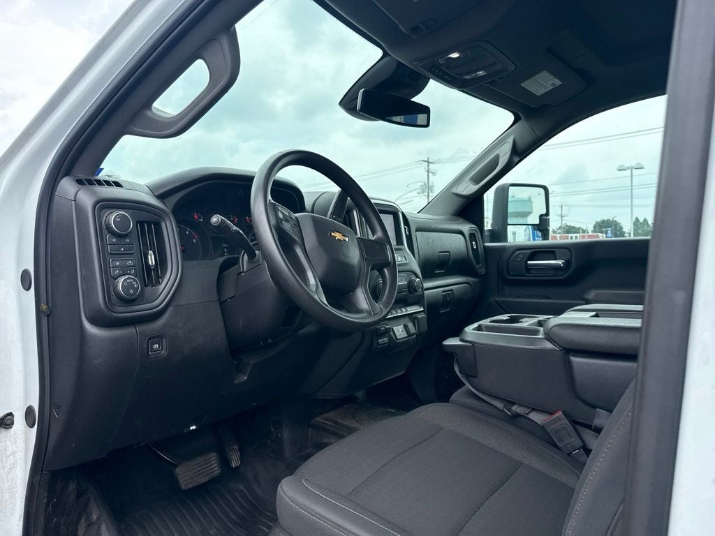2025 Chevrolet Silverado 3500HD Work Truck