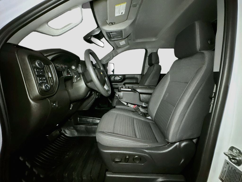 2025 Chevrolet Silverado 3500HD Work Truck