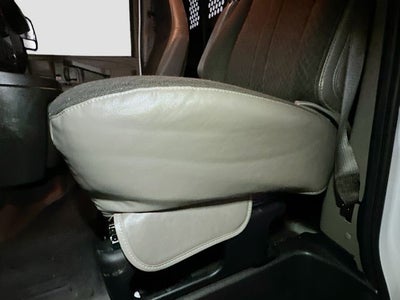 2024 Chevrolet Express 2500 Work Van Cargo