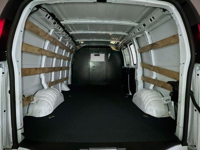 2024 Chevrolet Express 2500 Work Van Cargo