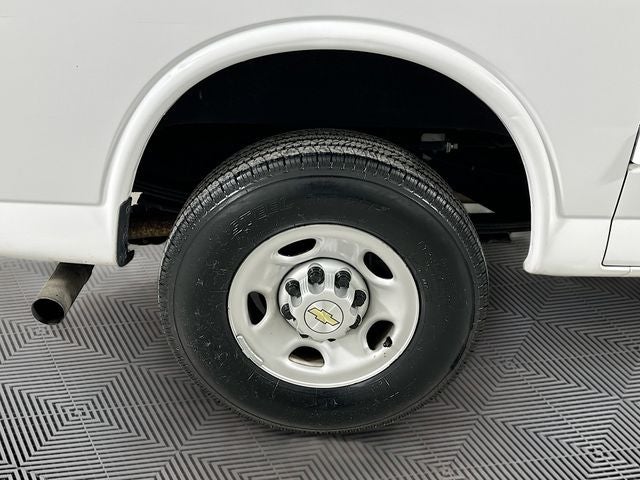 2024 Chevrolet Express 2500 Work Van Cargo