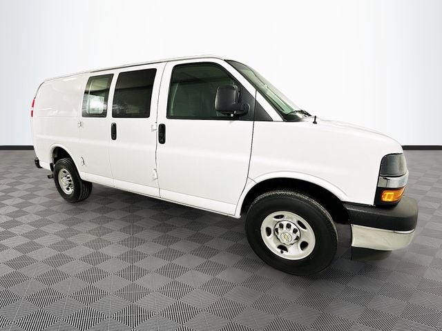 2024 Chevrolet Express 2500 Work Van Cargo