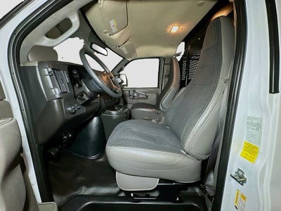 2025 Chevrolet Express 2500 Work Van Cargo