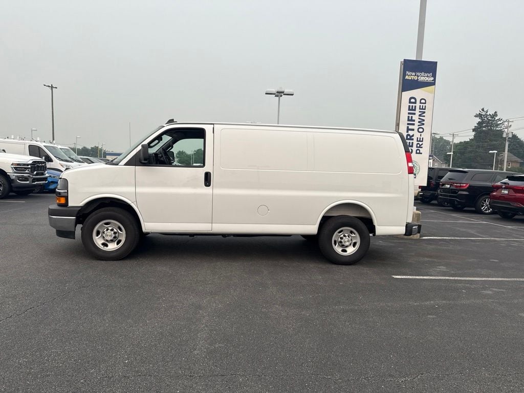 2025 Chevrolet Express 2500 Work Van Cargo