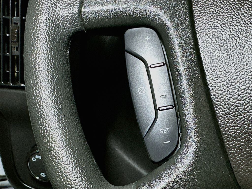 2025 Chevrolet Express 2500 Work Van Cargo