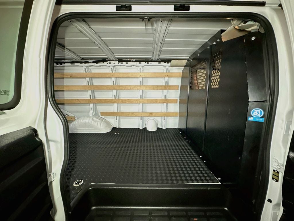 2025 Chevrolet Express 2500 Work Van Cargo
