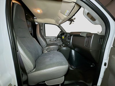 2025 Chevrolet Express 2500 Work Van Cargo