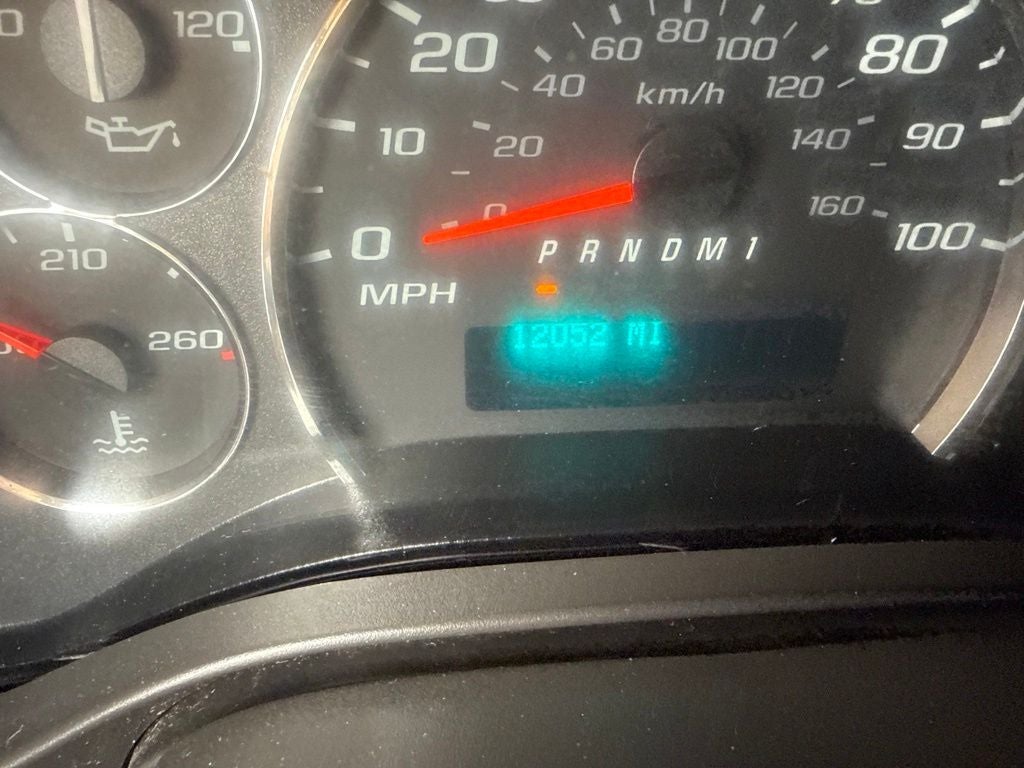 2025 Chevrolet Express 2500 Work Van Cargo