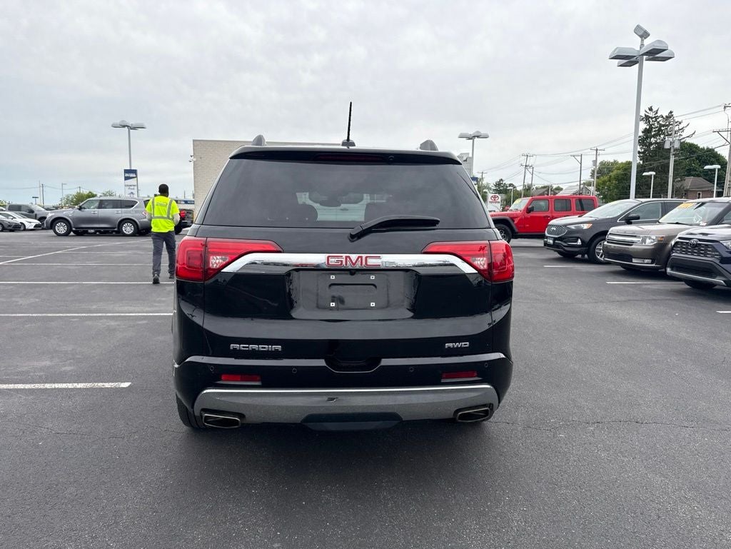 2019 GMC Acadia Denali