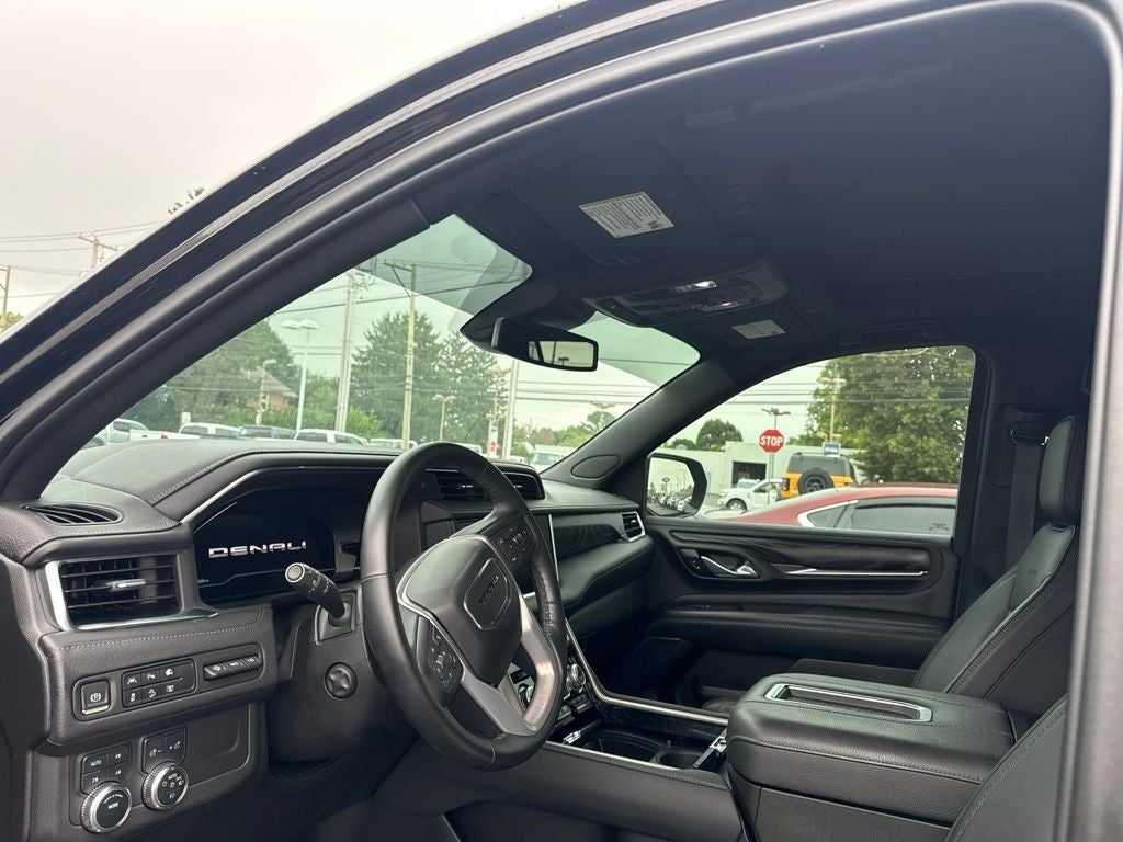2023 GMC Yukon Denali