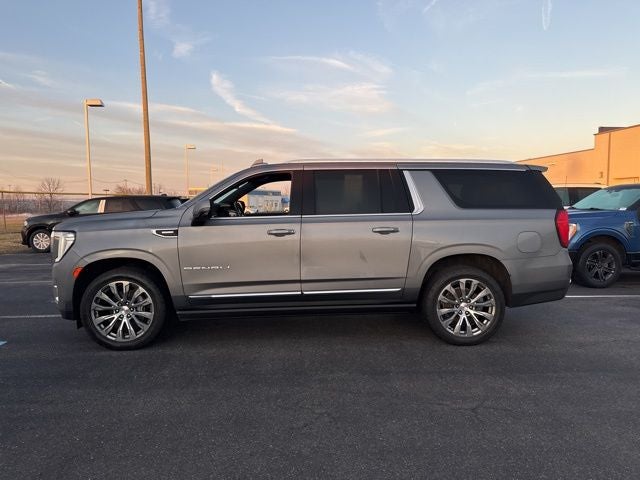 2022 GMC Yukon XL Denali