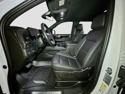 2025 Chevrolet Suburban LT