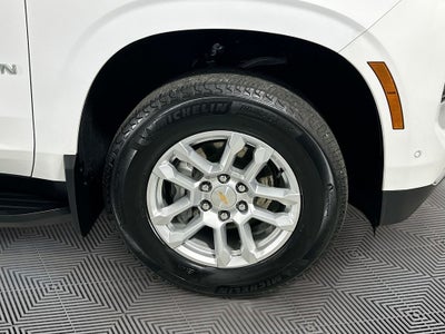 2025 Chevrolet Suburban LT