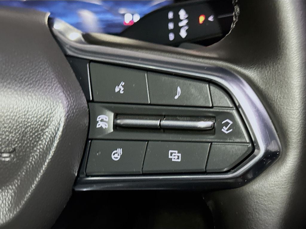 2025 Chevrolet Suburban LT