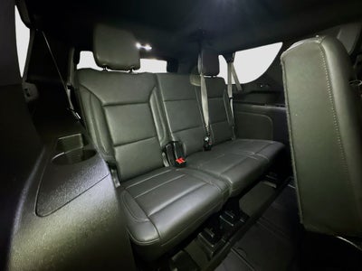 2025 Chevrolet Suburban LT